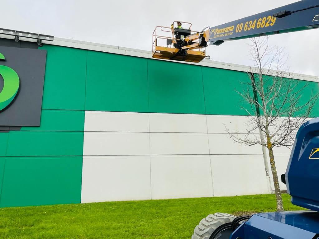 Commercial building gallery image 4